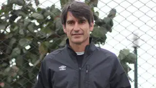 Óscar Ibáñez continuará como técnico de Universitario de Deportes en el 2015