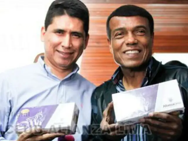 FOTOS: Alianza Lima presentó su turrón junto con Teófilo Cubillas