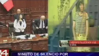 Minuto de silencio por la muerte de Roberto Gómez Bolaños en el Congreso