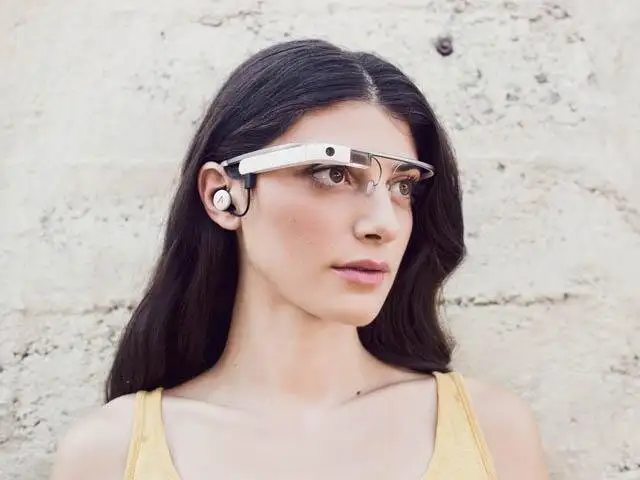 Tendencias en Línea: Las gafas de Google pueden obstruir parcialmente la visión