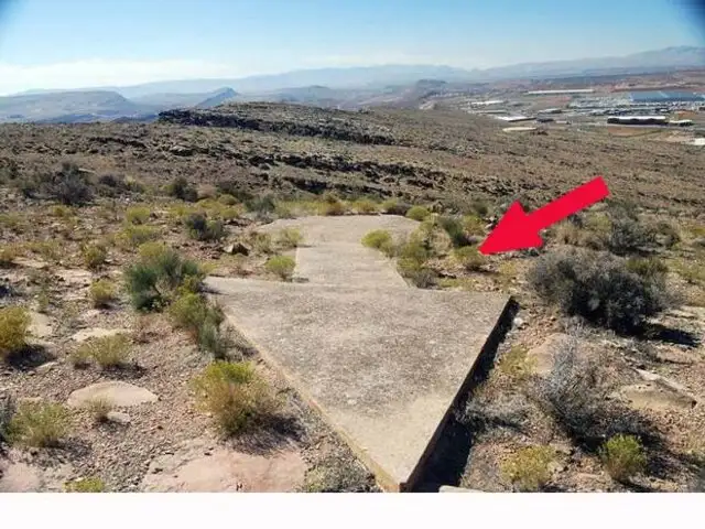 FOTOS: ¿Cómo aparecieron estas misteriosas flechas hace años en el desierto?