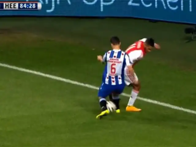 VIDEO: atacante del Ajax realiza jugada de fantasía en el fútbol holandés