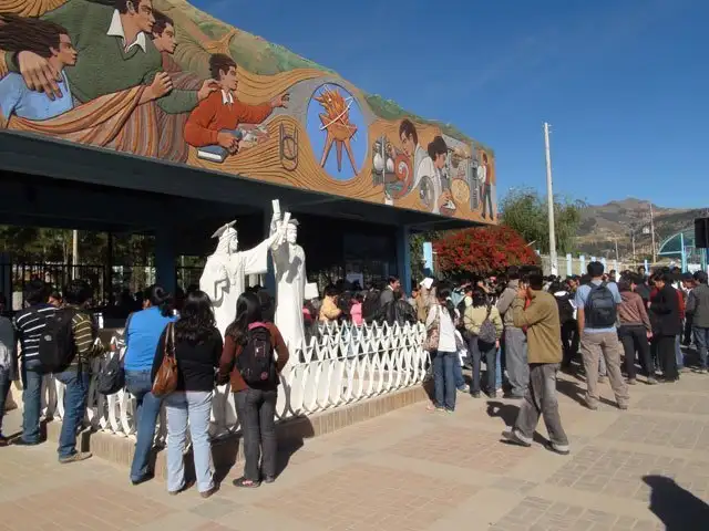 Estudiantes tomaron campus de la Universidad Nacional de Cajamarca