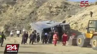 Piura: cinco muertos y más de 20 heridos dejó caída de bus a abismo