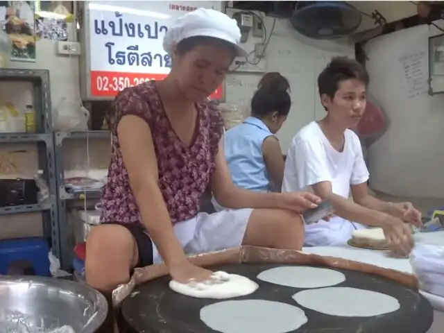 Entérate cómo se hace el papel de arroz con este video
