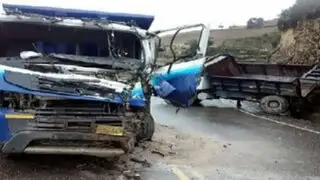 Arequipa: aparatoso accidente de tránsito dejó cinco muertos en Camaná