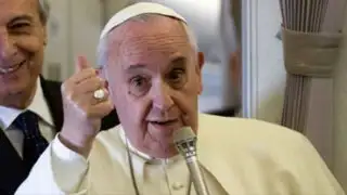 El papa dice que para ser un buen católico no hay que tener hijos "como conejos"