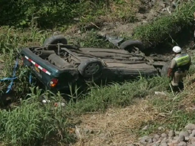 Cajatambo: caída de camioneta a un abismo deja siete muertos y cuatro heridos
