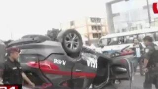 Patrullero inteligente protagonizó accidente vehicular en La Victoria