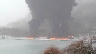 EEUU: descarrilamiento de tren cargado con petróleo provoca incendio en Virginia