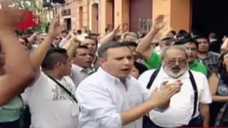 Tensión entre militantes del PPC en local de avenida Alfonso Ugarte