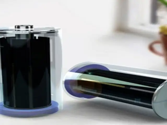 Científico mexicano creó batería “viva” para celulares con moléculas humanas