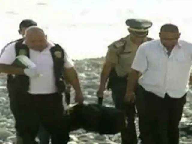 Autoridades hallan cadáver de anciano en la laguna de Huacachina en Ica