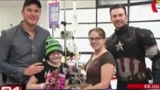 Chris Evans se vistió del Capitán América para visitar hospital de niños en EEUU