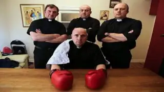 Irlanda: sacerdote se convierte en boxeador para recaudar fondos