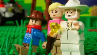 Padre gastó más de 100 mil dólares para recrear "Jurassic Park" en Lego
