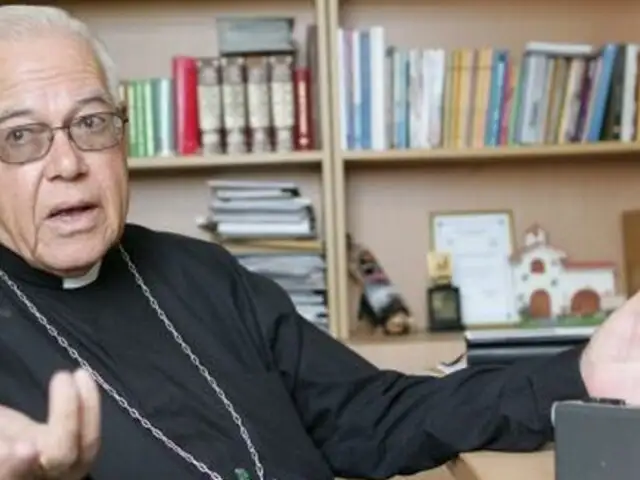 Monseñor Luis Bambarén tilda de ‘maricón’ al congresista Carlos Bruce