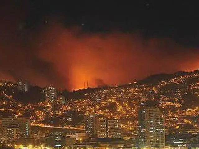 Chile: estado de catástrofe en Valparaíso y Viña del Mar por incendio forestal