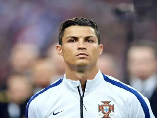 VIDEO: Cristiano Ronaldo realiza jugada de 'fantasía' durante partido contra Armenia