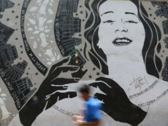 Municipalidad anuncia que no borrará murales de Chabuca Granda en el Centro de Lima