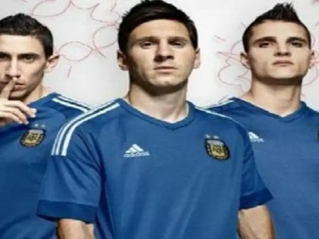 Selección de Argentina presentó su nueva camiseta alternativa