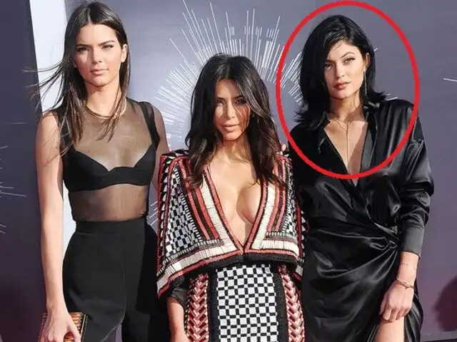 Kylie Jenner, hermana de Kim Kardashian, cautiva con sensuales fotos