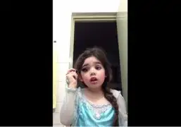 Facebook : niña de 5 años causa sensación con tutoriales de maquillaje