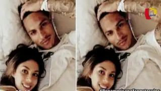 Alondra 'enfermera': modelo cuida a Paolo Guerrero tras confirmarse dengue