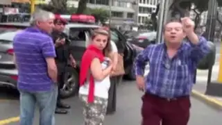 Miraflores: nuevo video muestra a ciudadano español agrediendo a empleada