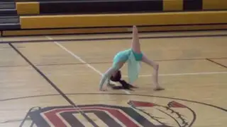 VIDEO: niña vuelve a bailar tras la amputación de una de sus piernas