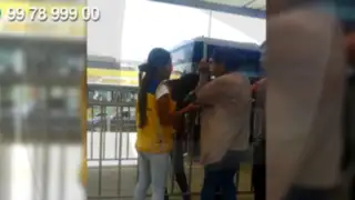 WhatsApp: mujeres se agarran de los pelos en estación del Metropolitano