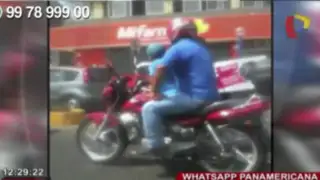 WhatsApp: padre traslada a su menor hijo en moto y sin casco de protección