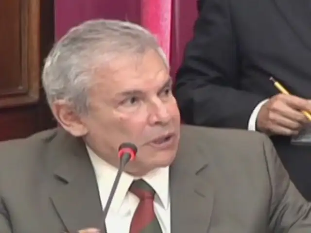 Alcalde Luis Castañeda se presentó ante Comisión de Transporte