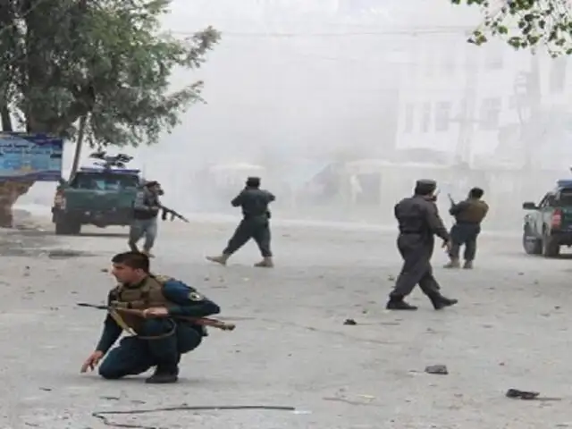 Afganistán: atentado suicida deja 22 muertos y 50 heridos