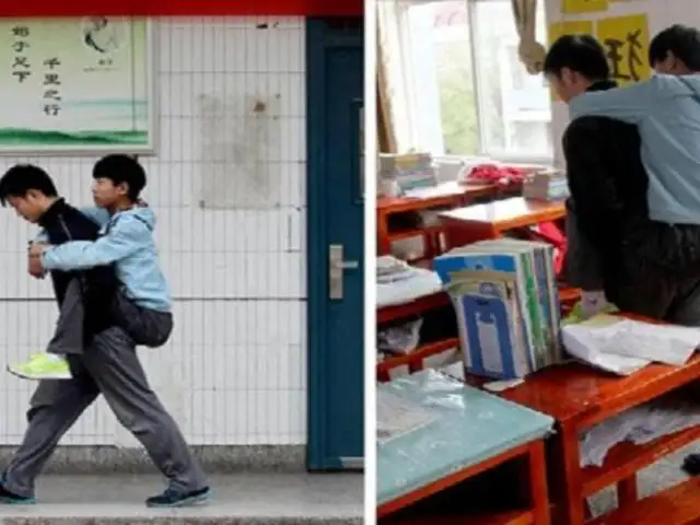 China: joven carga a su amigo minusválido para que pueda ir a estudiar