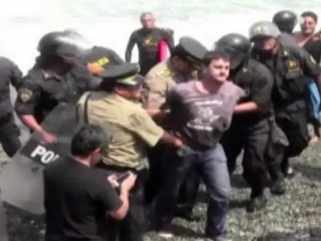 Policías agreden a tablistas por tratar de evitar arrojo de rocas en playa La Pampilla