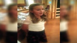 YouTube: niña de 11 años sorprende al mundo con gran imitación de Adele
