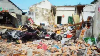 China : derribó la casa del suegro con una excavadora tras fuerte discusión