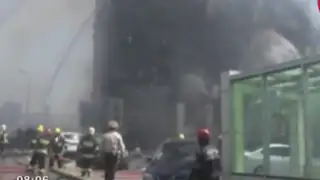 Al menos 16 personas fallecieron tras pavoroso incendio en edificio de Azerbaiyán