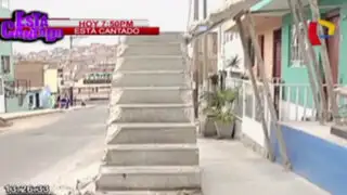 Chorrillos: escalera construida sobre la vereda comenzó a ser demolida