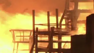 Seis talleres destruidos por incendio en Parque Industrial de Villa El Salvador