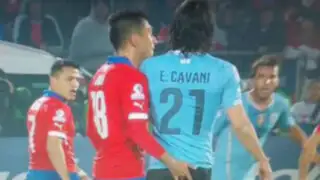 Chile vs Uruguay: El dedo de Jara que provocó la expulsión de Cavani