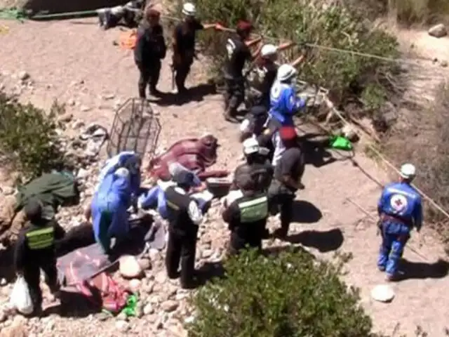 Cusco: 11 muertos y decenas de desaparecidos deja caída de camión a laguna