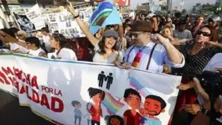 La Batería: así apoyaron los artistas la colorida marcha del Orgullo Gay en Lima