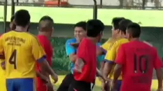 VIDEO: terrible agresión a un árbitro en la Copa Perú