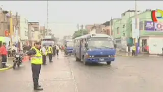 Policía protesta contra municipio del Rímac por no coordinar desvíos