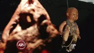 Aseguran que muñecas cobran vida en una tienda del horror de Bogotá