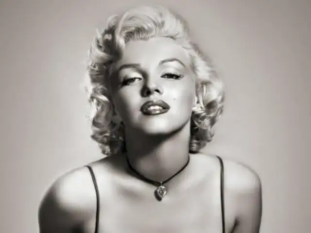 Revelan fotos inéditas del desnudo de Marilyn Monroe