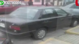 “Conductores faltosos”  se estacionan bloqueando rampa para discapacitados