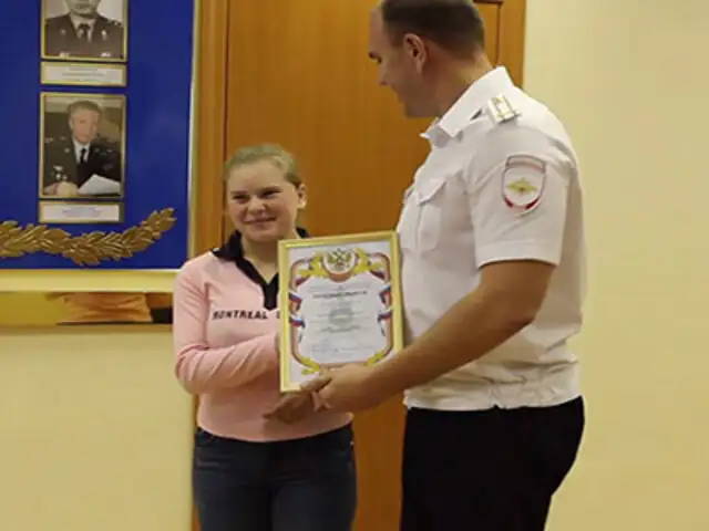 Yekaterina, la heroína rusa de 15 años que se enfrentó a un sujeto armado